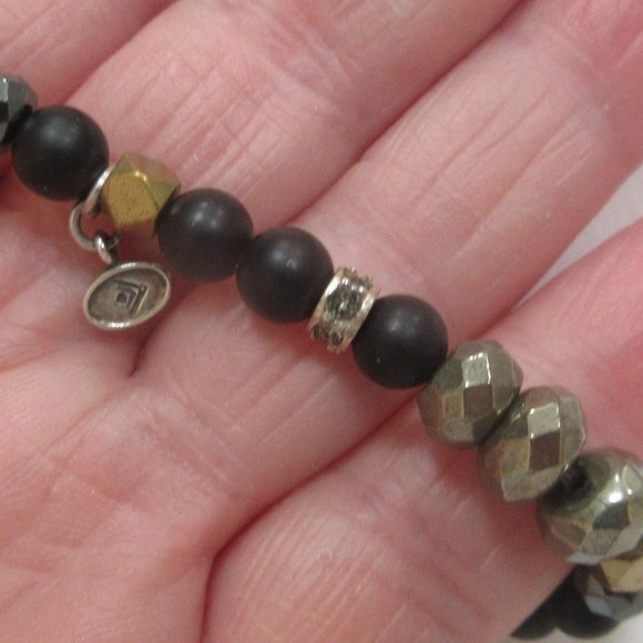 Silpada stretch bracelet B3323 Sightseer